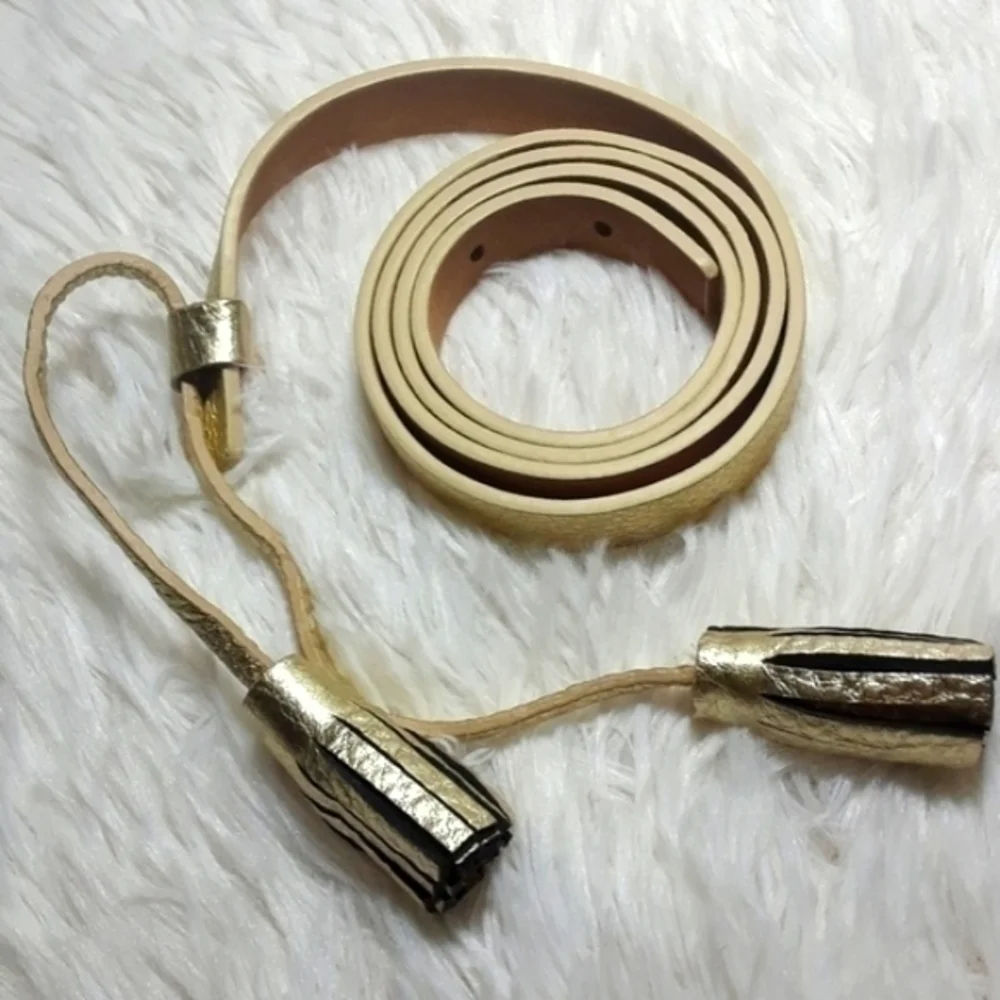 Metallic Pebble Leather Tassel Belt